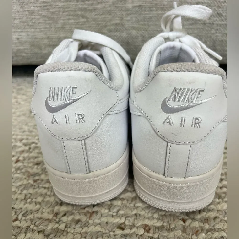 Men's Nike Air Force 1 '07 White Leather Sneakers